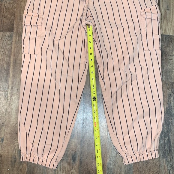 Loft Outlet Drawstring Cargo Style pants.  Elastic waist and legs. - Picture 7 of 7